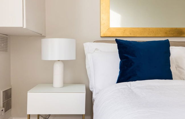 Chic Sunlit Earls Court Flat - Photo 15