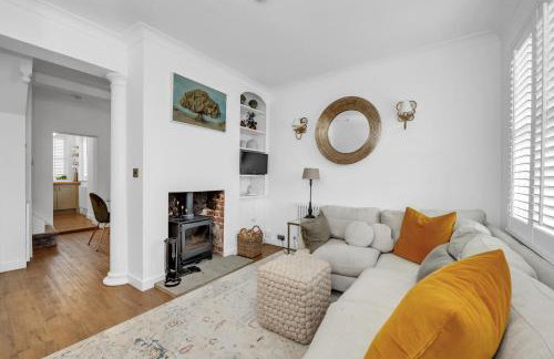 Charming Church Walk, Long Melford - 2 bedroom property with parking - Foto 4