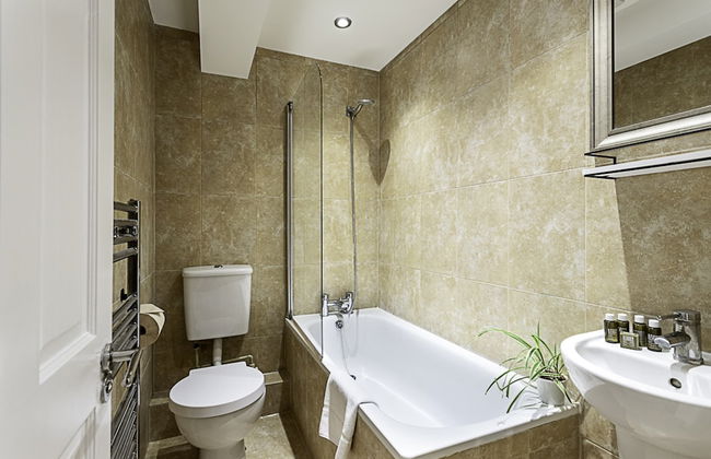 Cosy Garden Flat in Prestigious Residential Area - Foto 15