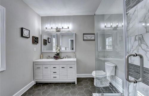 Grant Park Bungalow - Photo 12