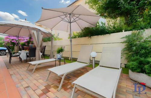 Garden & Pool DesenzanoLoft Official Partner Homes & Villas by Marriott Bonvoy - Foto 8