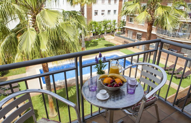 Velor Apartments - Photo 1