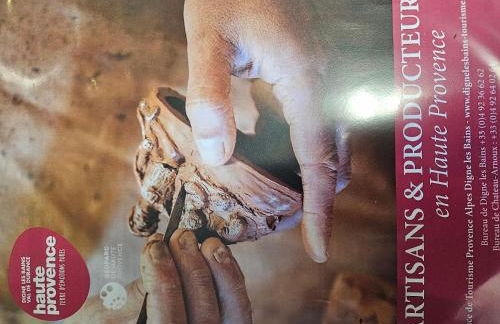 Idéal long séjour, Souvenirs de Provence,T2 classé, vue sur les montagnes, toutes commodités! - Foto 44