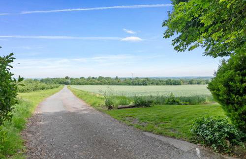 Home in The Vale of Evesham - Photo 64