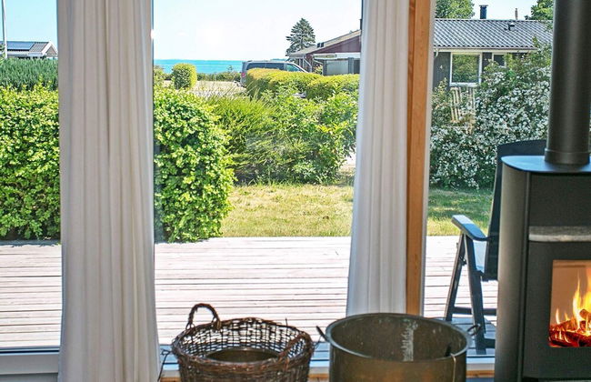 6 Person Holiday Home in Hesselager - Foto 11