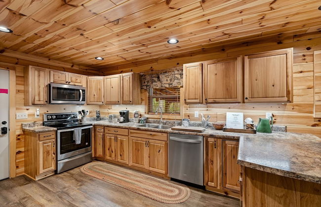 Beside Still Water 1 - 2 Bedrooms, 2 Baths, Sleeps 6 Home by RedAwning - Photo 6