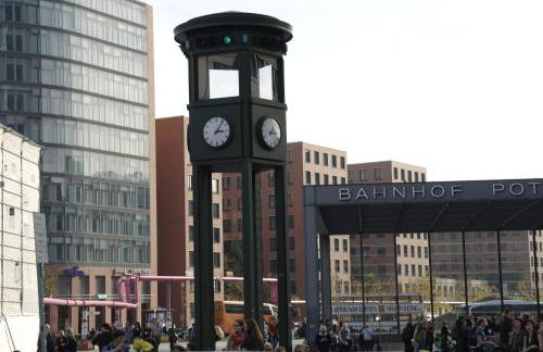 Central Apartments - Photo 14