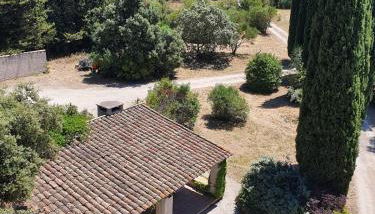 Maison 3 chambres, calme absolu, piscine, tennis, parking, calanques - Foto 4, Garden