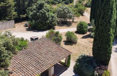 Maison 3 chambres, calme absolu, piscine, tennis, parking, calanques - Foto 4