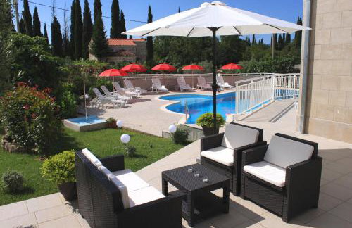 Apartments Grand Pinea - Photo 5