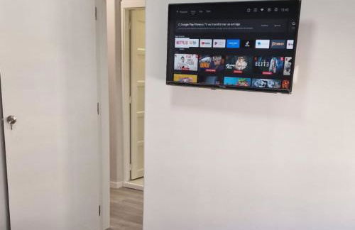 Chachino Guesthouse -5 Mins walk to Train & Bus Station - Foto 40