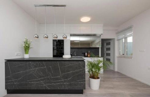 Cozy Home In Veliki Brocanac - Foto 30