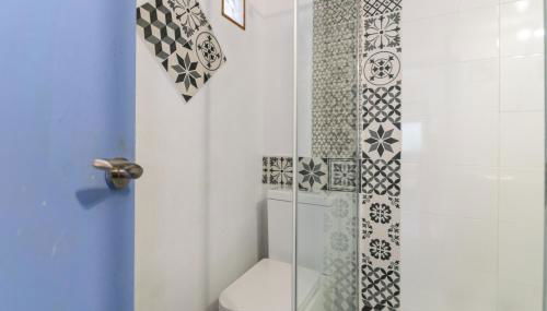 Estudios a 10' caminando de la playa y a 20' de Barcelona Centro - Foto 3