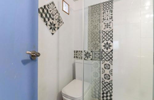 Estudios a 10' caminando de la playa y a 20' de Barcelona Centro - Foto 3