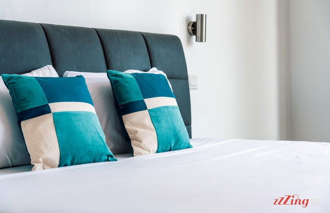 Elegance Excitement Luxury Downtown Escape - Foto 8