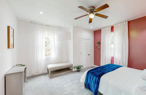 Modern Dallas Retreat 5 Mi to Dtwn Pets Welcome - Foto 15