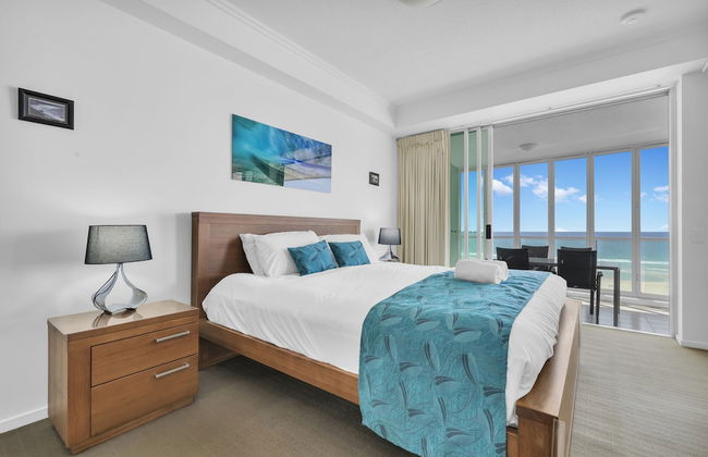 Reflection on the Sea - Foto 18