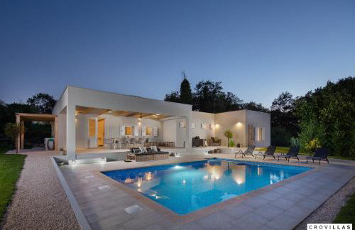Stunning Villa In Cepljani With Outdoor Swimming Pool, Wifi And 3 Bedrooms - Foto 27