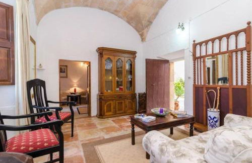 Son Costa, villa típica mallorquina con piscina - Photo 73