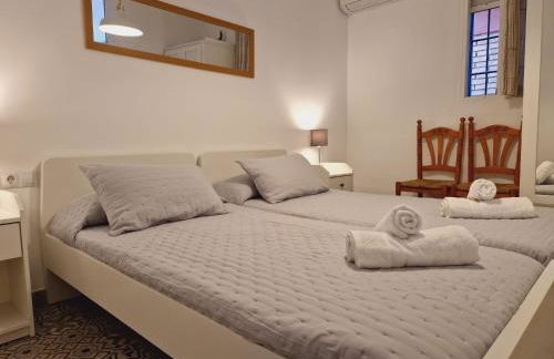 Beachfront House - Photo 6