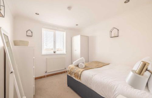 Spacious 6 Bedroom House in Maidenhead Windsor - Foto 18