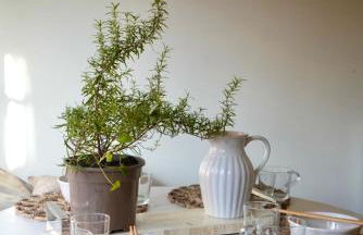 Spring Stays Cosy 2-Bed Residence with Free Parking - Foto 3