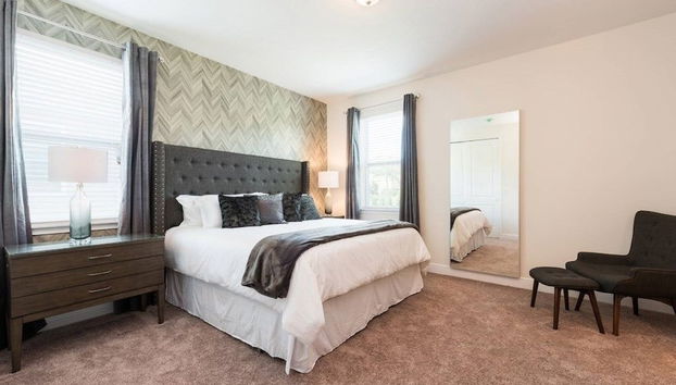 9 Bed Pool Home With Game Room Gated Resort 9 Bedroom Home by RedAwning - Foto 4, Habitación