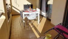 A 2 pas du port, du centre, du marché provençal, des plages quartier calme - Foto 4