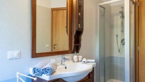 Casa Vacanza Presolana con giardino e box auto - Foto 4, Shower