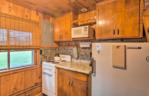 Lovely Lake Huron Getaway Beach Access and Kayaks! - Foto 12