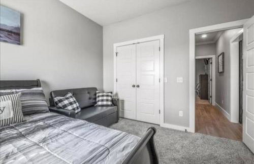 Just Like Home #6: Norman: It's Game Time (campus) - Foto 25