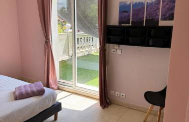 Villa piscine confort, barbecue - Photo 24