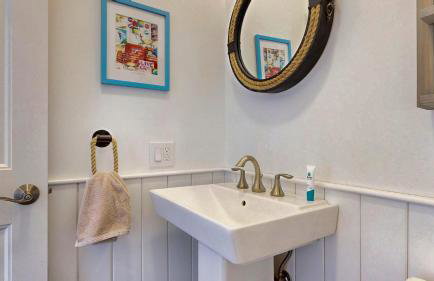 Family Tides by Bayley Vacation Rentals - Photo 22