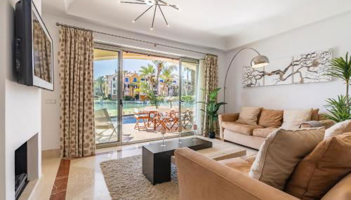 Waterside Apartment in Sotogrande Marina with Private Pool - Foto 3