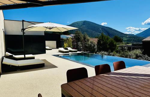 Villa Romy face au Ventoux Piscine et Spa - Foto 24