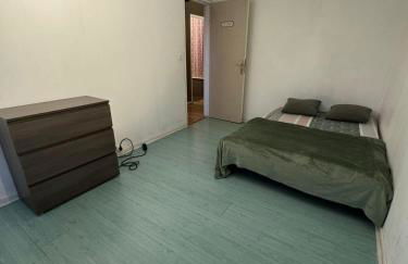 Great apartment quiet neighborhood - Foto 11