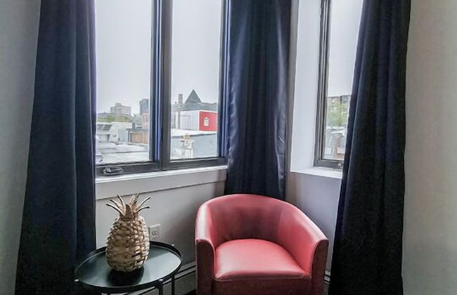 Cameo Hotel and Suites - Photo 29