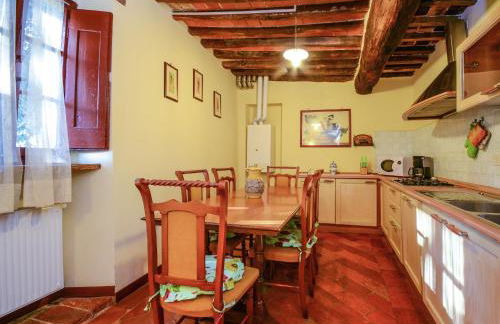 Stunning Holiday Home in Umbria With Jacuzzi - Foto 70