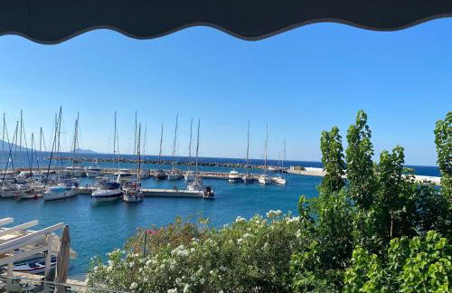 Thea Suite - Photo 4