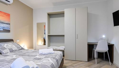 Bilocale Chic, 10 min Aeroporto Milano-Bergamo, BOX AUTO e ARIA CONDIZIONATA - Photo 2, towels, wardrobe