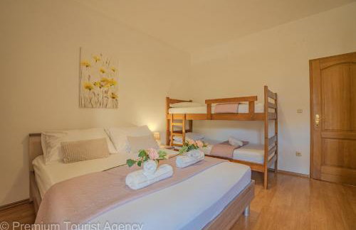 Sladana direct at the beach - Foto 36