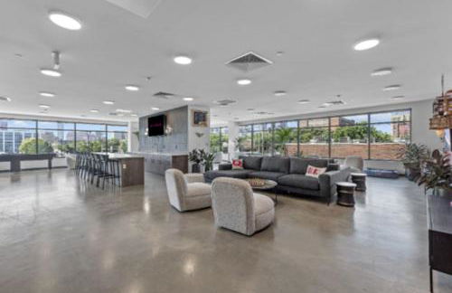 1BR Apt King Bed FREE Parking Gym - RoofTop 609 - Foto 30