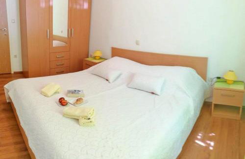 Holiday Home Blue Dream - Two Bedroom Apartment with Terrace and Sea View A1 - Foto 9