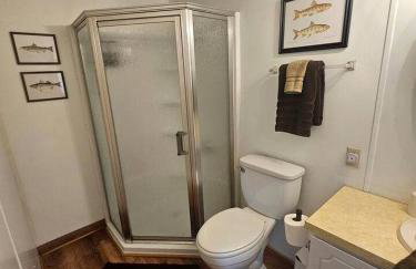 Secluded Forest Cabin Retreat Near Olympic Peninsula Coast | Near Sekiu, Washington - Foto 15