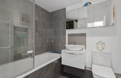 Manor House Apartment - Indoor Heated Pool, Parking - Foto 9