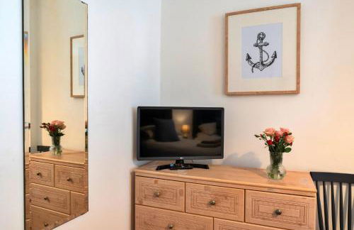 Finest Retreats - Centre View - Photo 20