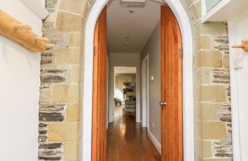 Upper Vestry - Photo 3