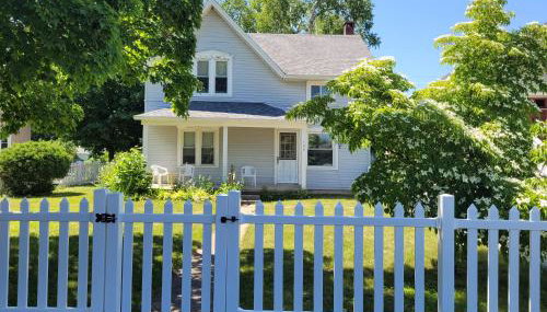 Centennial House - Great Location with Lakeview! - Foto 2