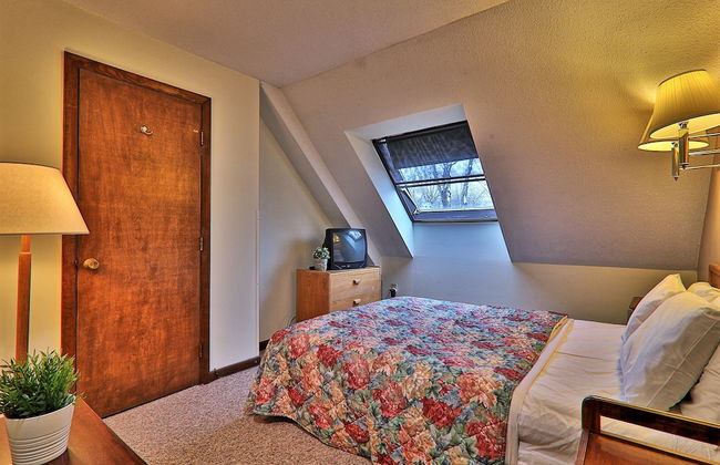 Mountain Green Resort By Killington VR - 3 Bedrooms - Photo 21