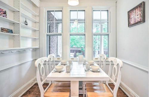 Majestic Richmond Apt with Tranquil Koi Pond! - Foto 14